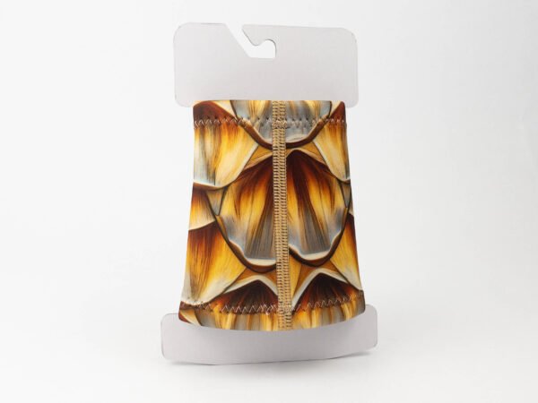 Imagen de la muñequera Neoprene Wristband Turtle en su packaging vista posterior