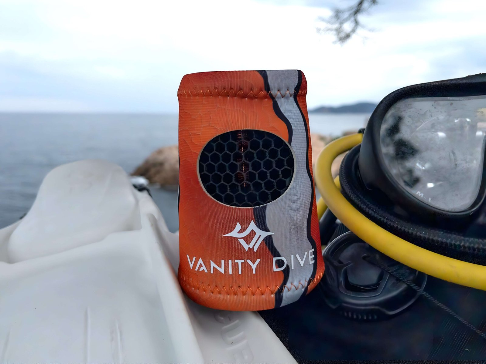 Fotografia de la Neoprene Wristaband Clownfish exterior front