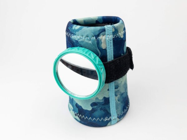 Imagen de la Neoprene Wristband Ocean Camo Pro vista lateral